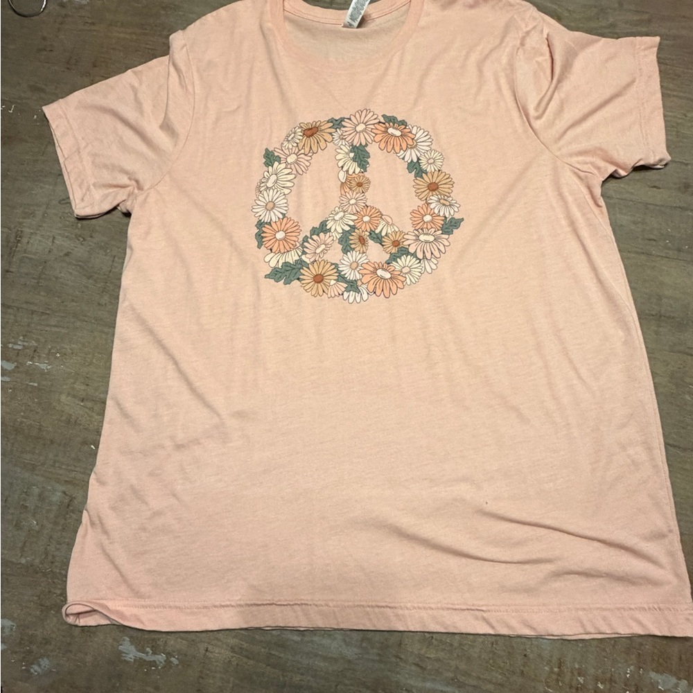 Gildan Light Peach T-Shirt